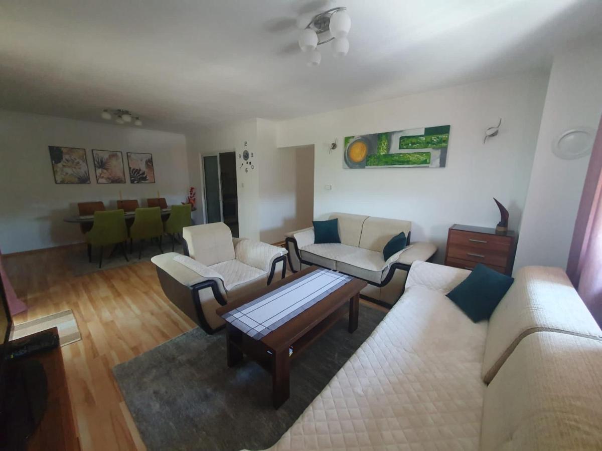Apartman Jaca Apartment Livno Bagian luar foto